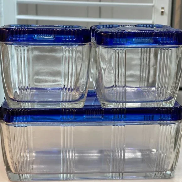 Vintage 1940s Hazel Atlas Refrigerator Dish Set (6 total pieces)